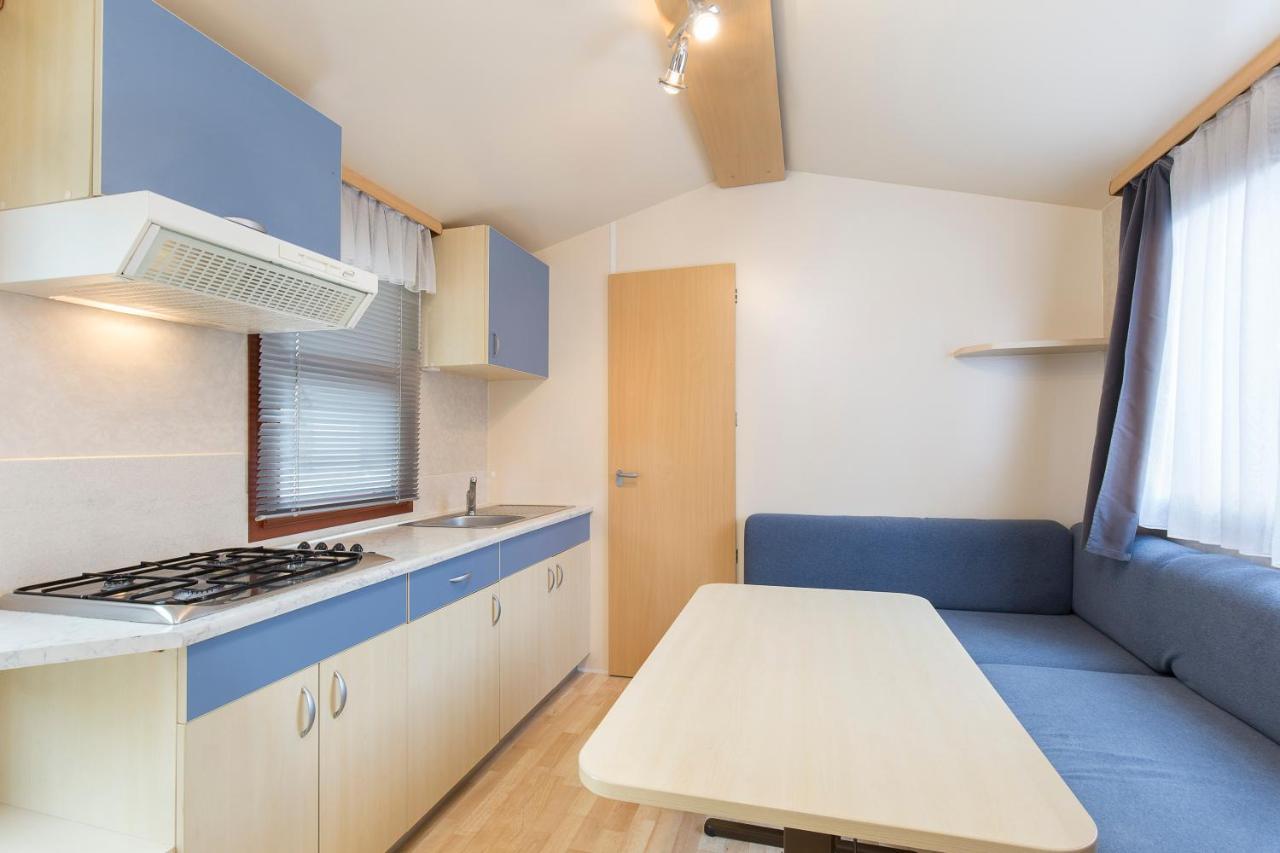 The Camp By Maggiore Suites Maccagno Екстер'єр фото