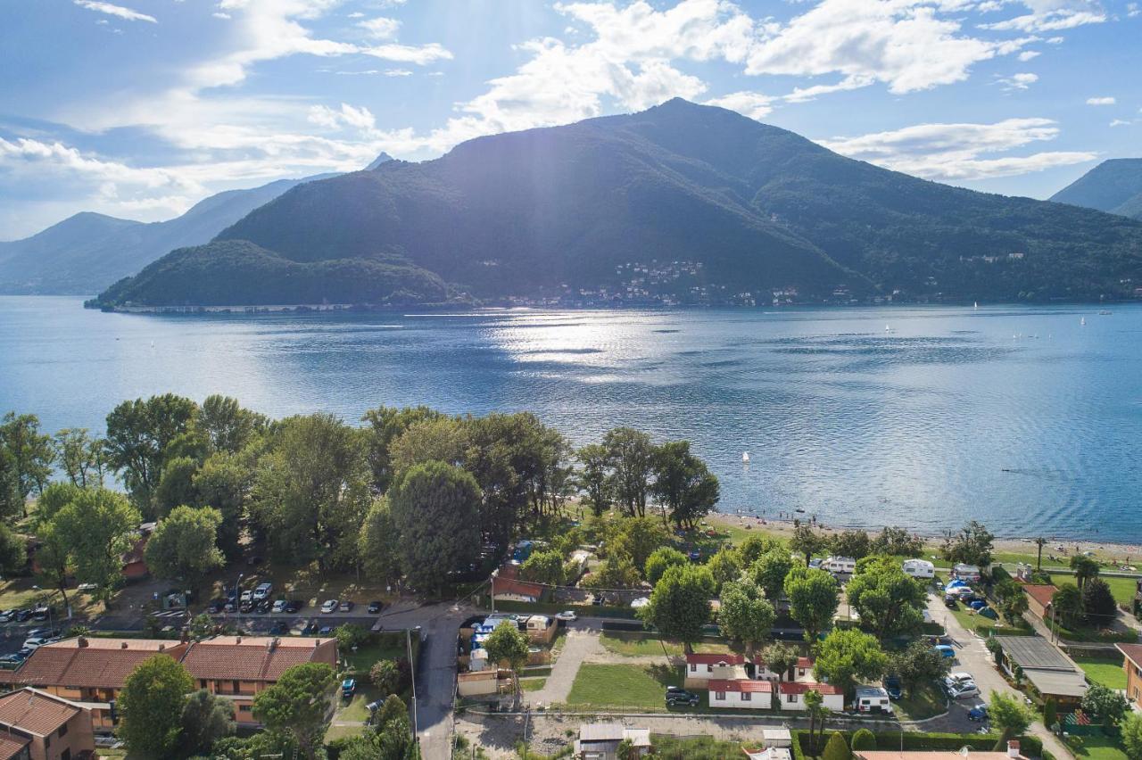 The Camp By Maggiore Suites Maccagno Екстер'єр фото